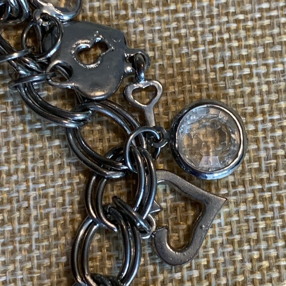 Heart charm bracelet, silver tone with pearl and crystal accents - Picture 6 of 11